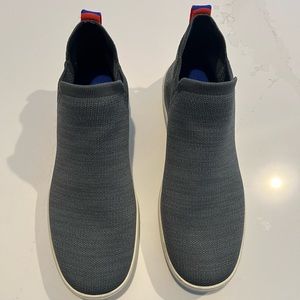 EUC Rothy’s Chelsea Boot - Fog